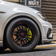 Load image into Gallery viewer, Photo - lifestyle view
